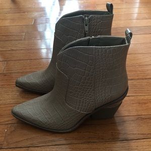 Gianni Bini Maelyie Croc Embossed Western Booties